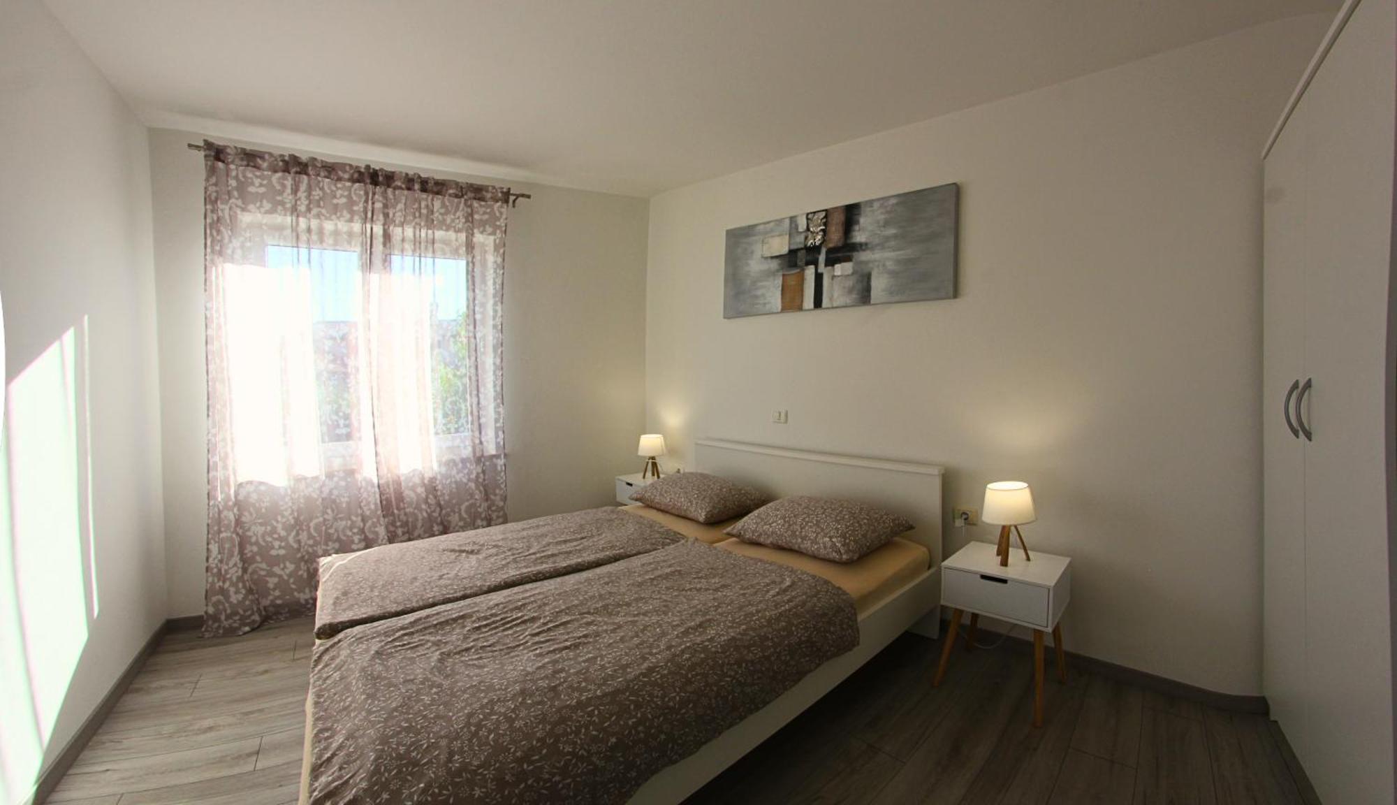 Apartments Goltes Lovrečica Eksteriør bilde